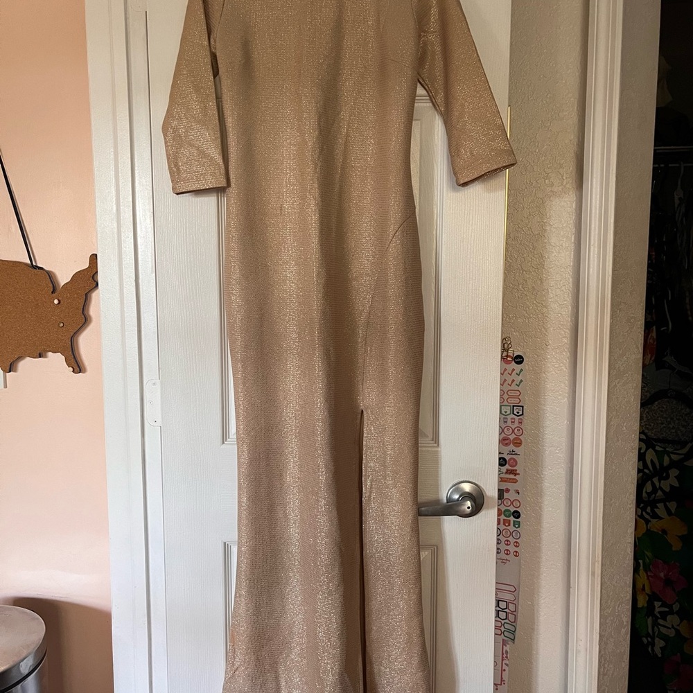 Elegant Gold 3/4 Sleeve Dress